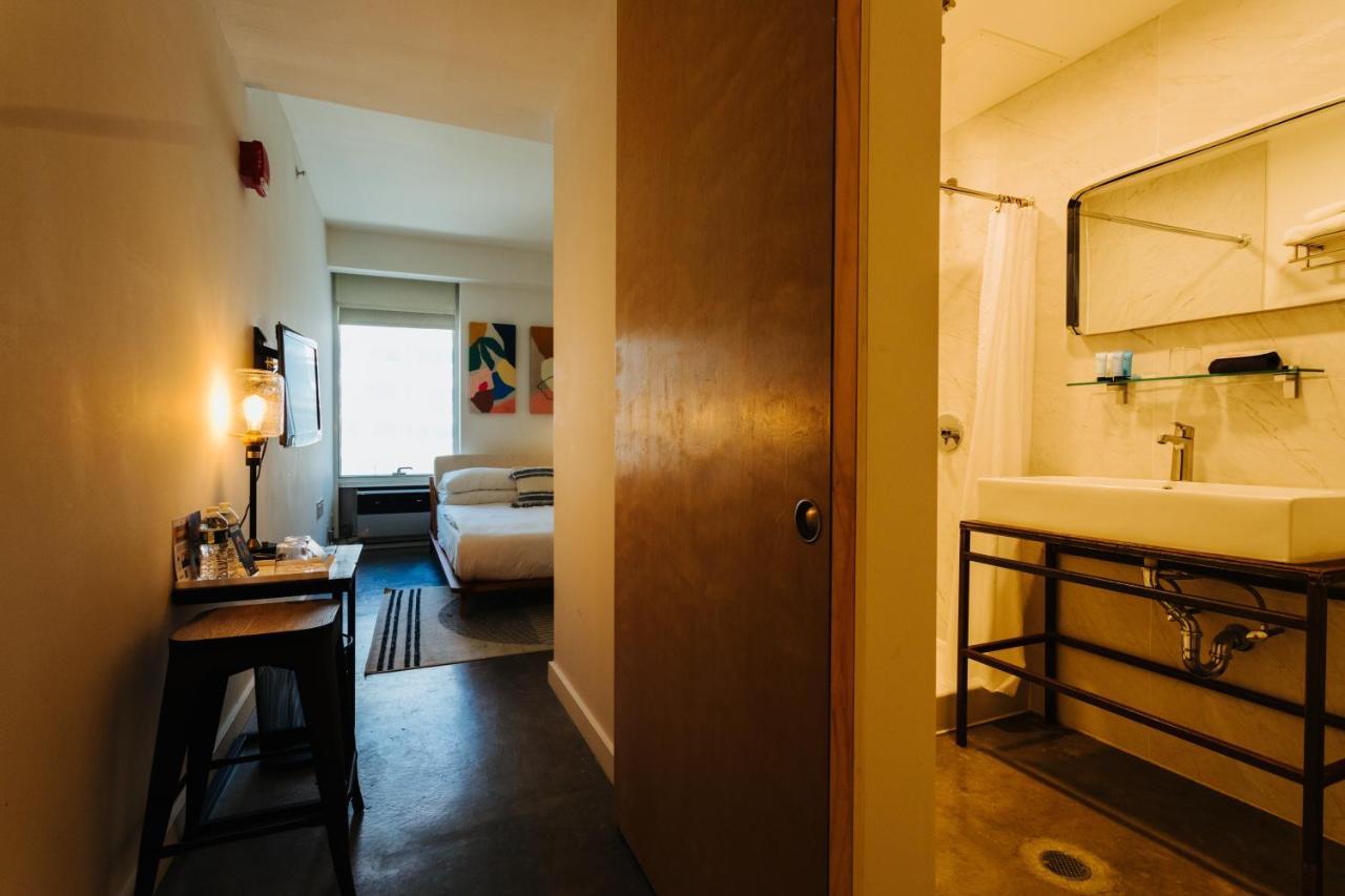 Hotel Alameda, Highline Ню Йорк Екстериор снимка