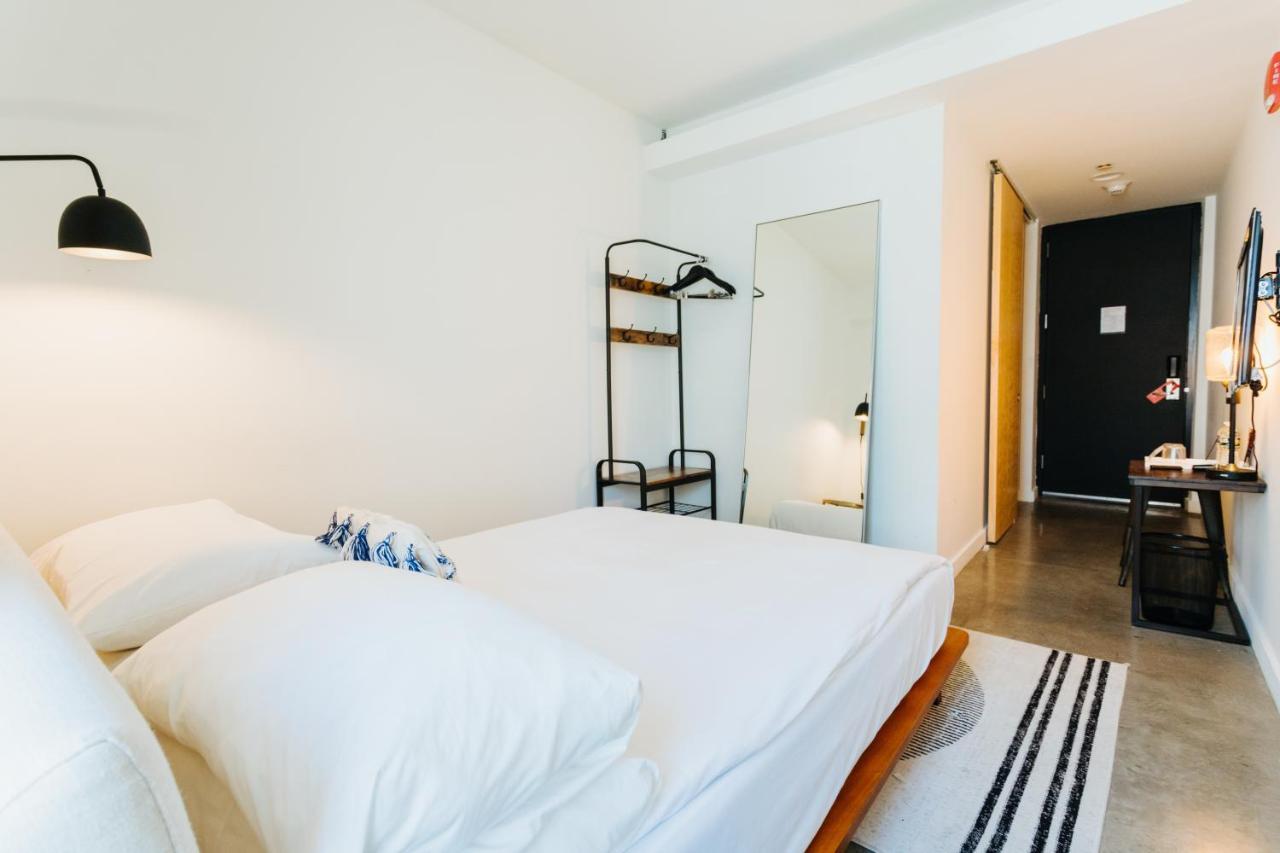 Hotel Alameda, Highline Ню Йорк Екстериор снимка